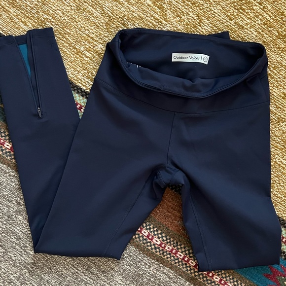 Outdoor Voices Navy Leggings - Picture 1 of 4